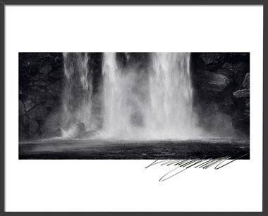 Every Teardrop Is A Fall (액자포함)