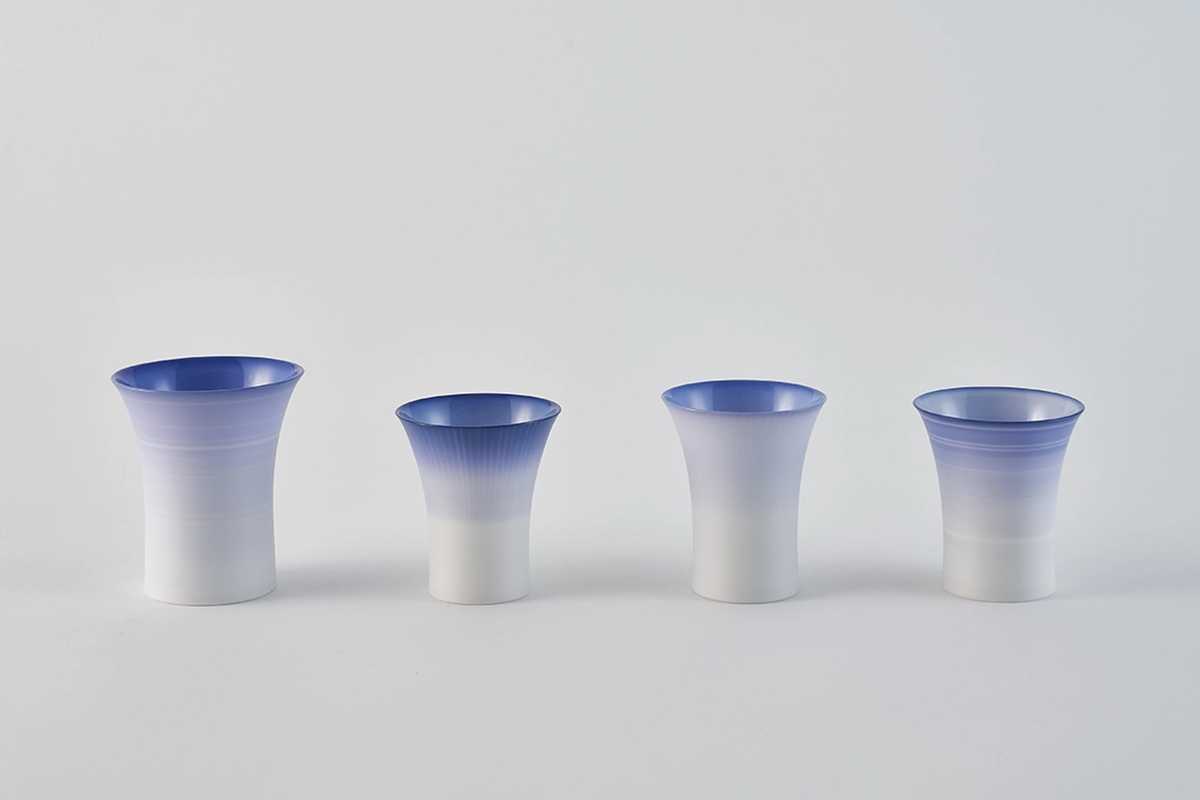 [인터뷰] 선을 드러내는 도자, 색을 남기는 시간 — 김귀연