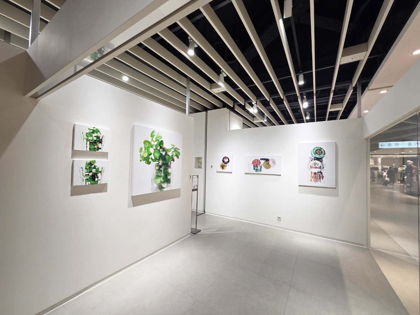 Glassscape: 왜곡과 실재의 경계