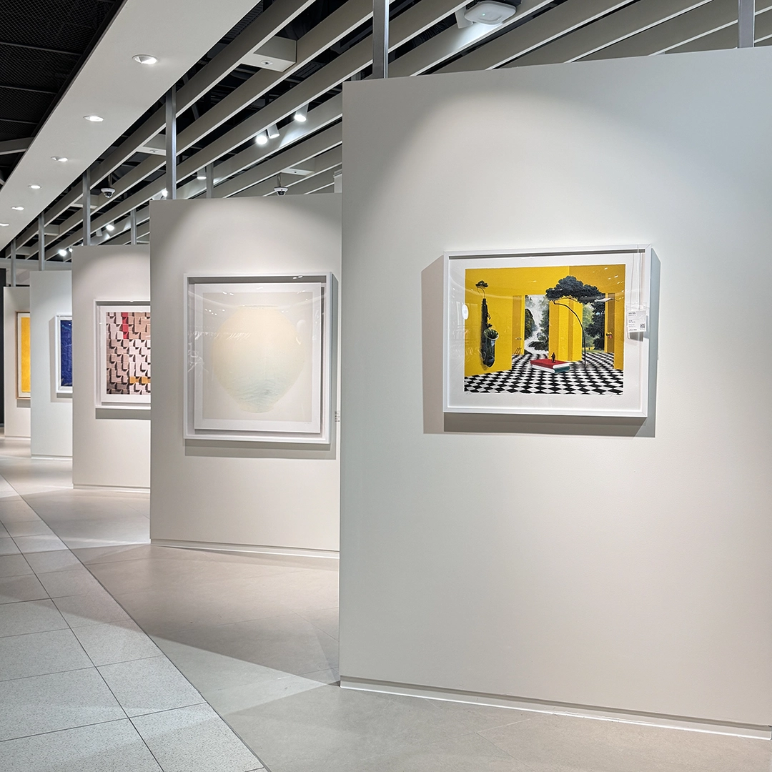 현대백화점 천호점에 '아트앤에디션 갤러리 카페' 오픈