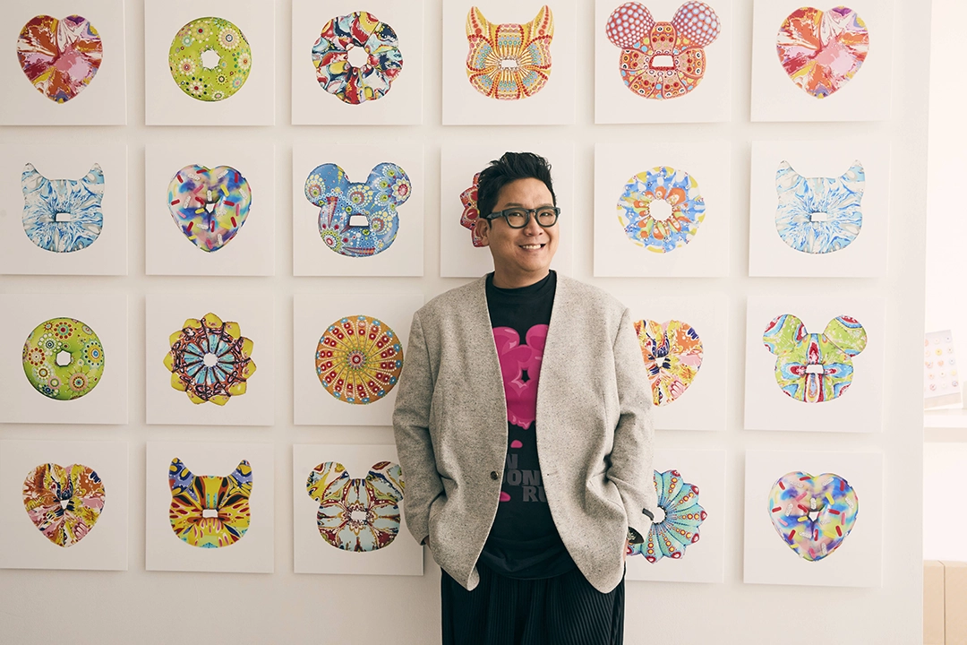 '도넛 작가' 김재용, 첫 에디션 공개…화려한 색채·해학 담았다